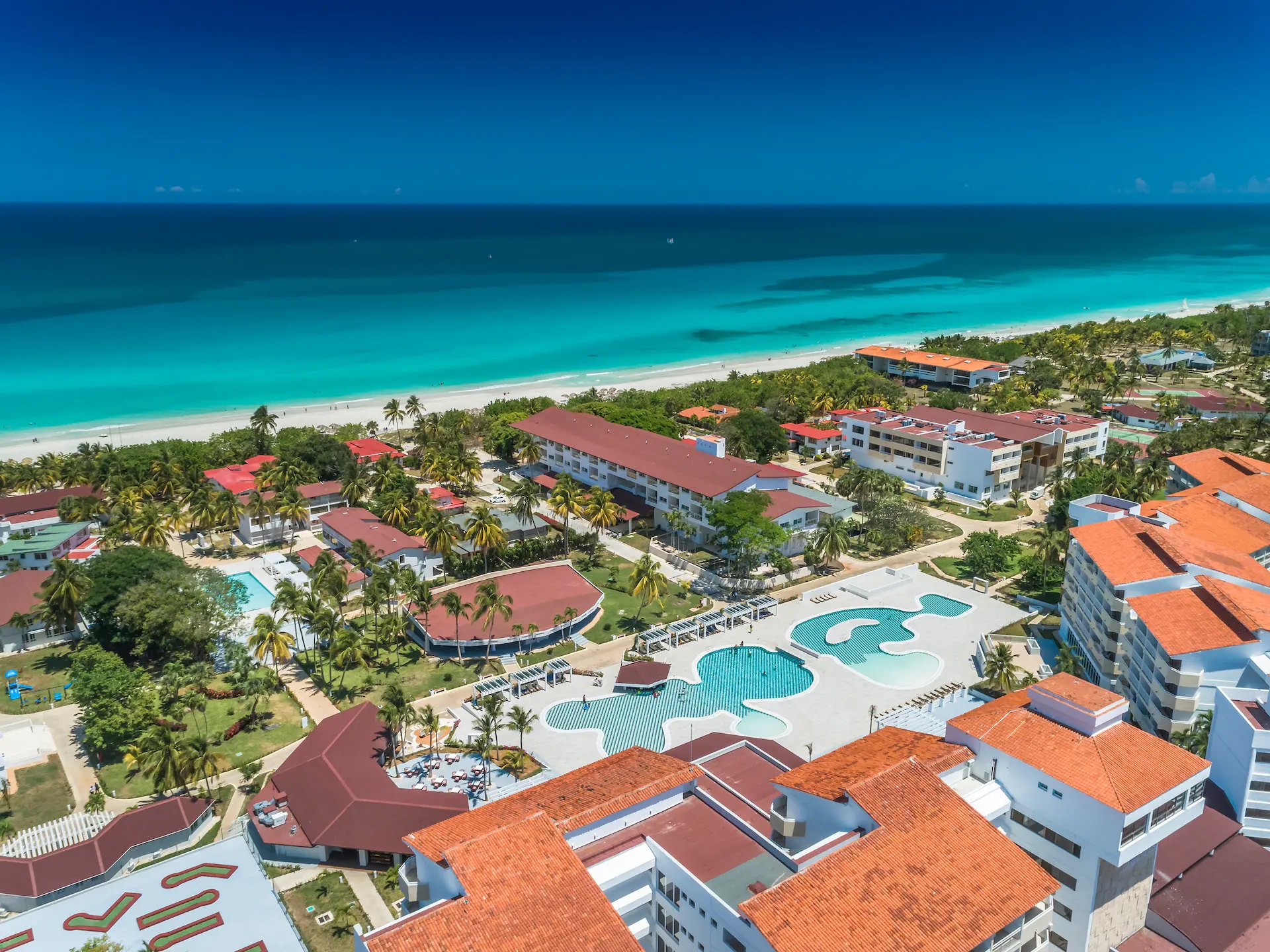 Hotel Sol Caribe Beach - 