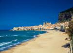 Pláž Cefalu, Sicílie - 