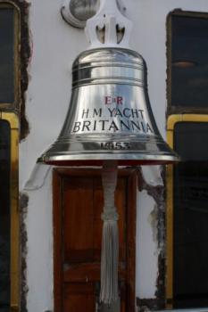 Britannia, palubní zvon na královské jachtě v Edinburghu