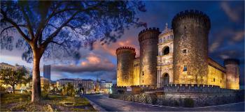 Neapol, Castel Nuovo