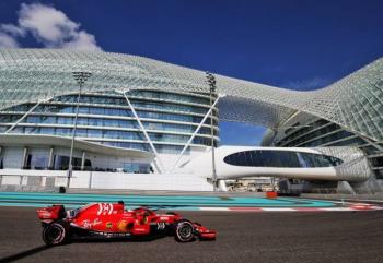 Formule 1 v Abu Dhabi s pobytem u moře v Dubai